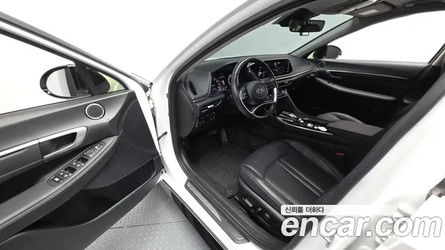 Hyundai Sonata 2021 thumb 10