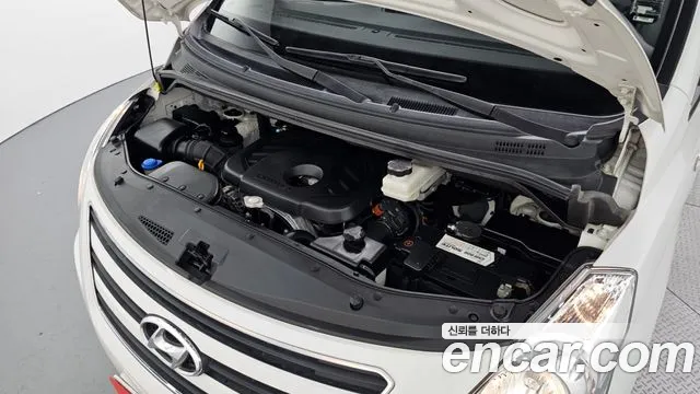 Hyundai Starex 2017 thumb 6