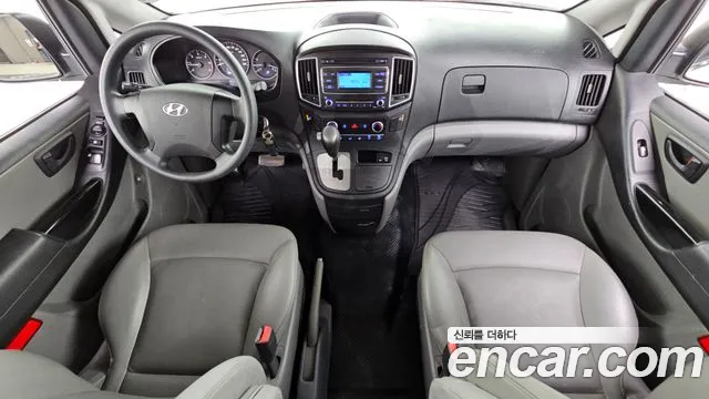 Hyundai Starex 2017 thumb 7