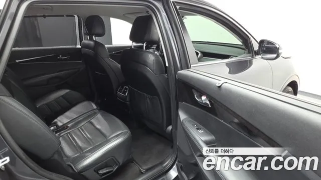 Kia Sorento 2015 thumb 11