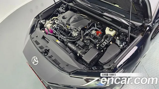 Toyota Camry 2025 thumb 6
