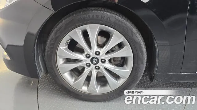 Hyundai Grandeur 2012 thumb 5