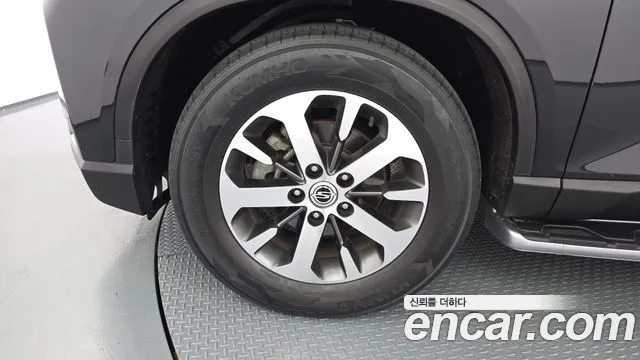 KG_Mobility_Ssangyong Rexton 2021 thumb 5