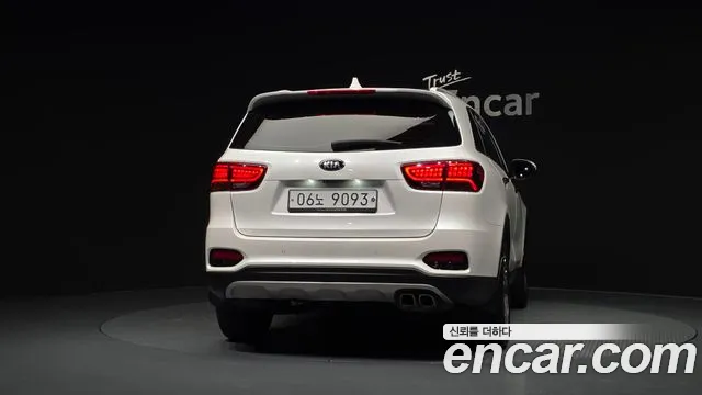 Kia Sorento 2019 thumb 4