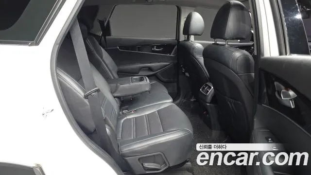 Kia Sorento 2019 thumb 12