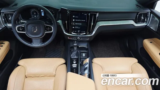 Volvo S60 2019 thumb 7