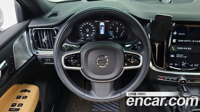 Volvo S60 2019 thumb 12