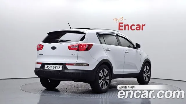 Kia Sportage 2011 thumb 2
