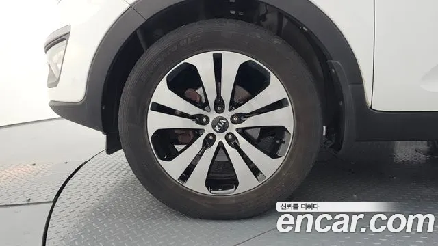 Kia Sportage 2011 thumb 5