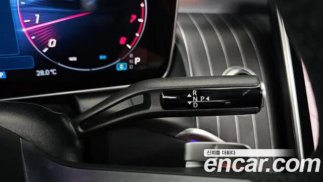 Mercedes-Benz GLC 2026 thumb 9