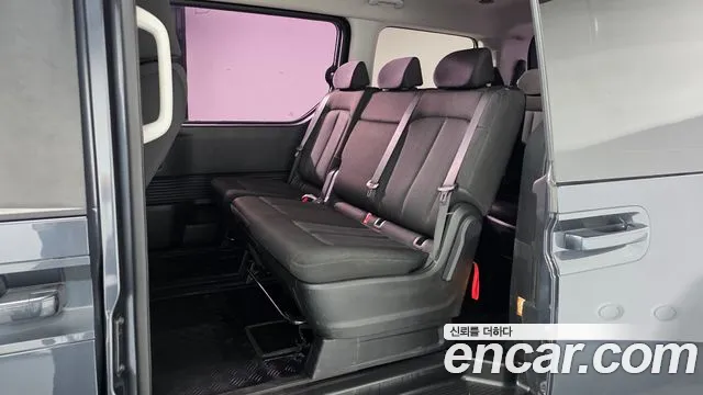 Hyundai Staria 2022 thumb 12