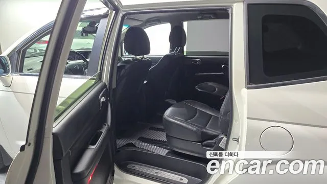 KG_Mobility_Ssangyong KORANDO 2017 thumb 11