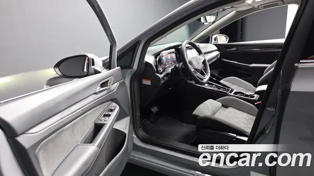 Volkswagen Golf Sportsvan 2024 thumb 9