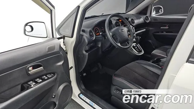Kia Carens 2009 thumb 11