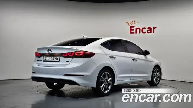 Hyundai Avante 2017 thumb 2