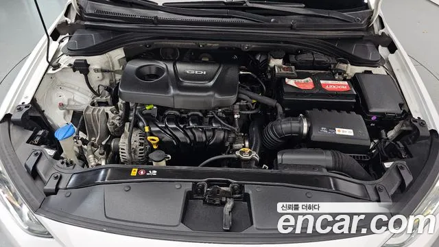 Hyundai Avante 2017 thumb 6