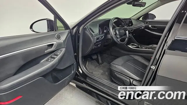 Hyundai Sonata 2021 thumb 10