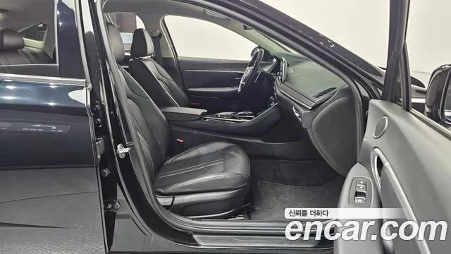 Hyundai Sonata 2021 thumb 11