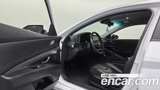 Hyundai Avante 2022 thumb 10
