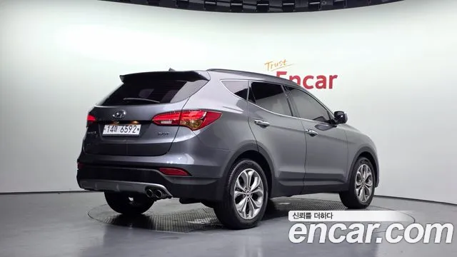 Hyundai Santa Fe 2013 thumb 2
