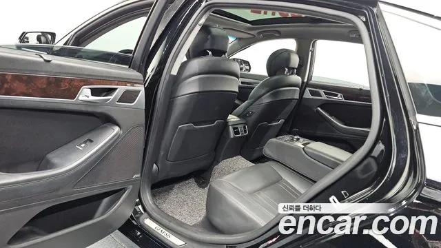 Hyundai Genesis 2016 thumb 11