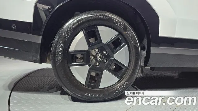 Hyundai Santa Fe 2024 thumb 5