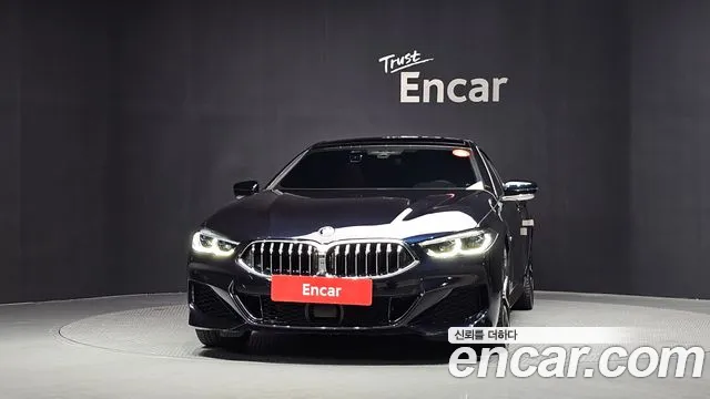 BMW 8 серии 2021 thumb 3