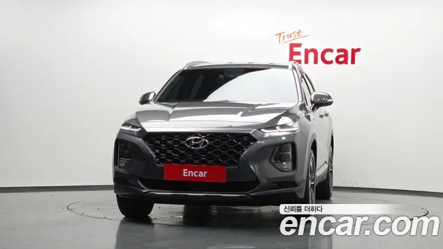 Hyundai Santa Fe 2018 thumb 3