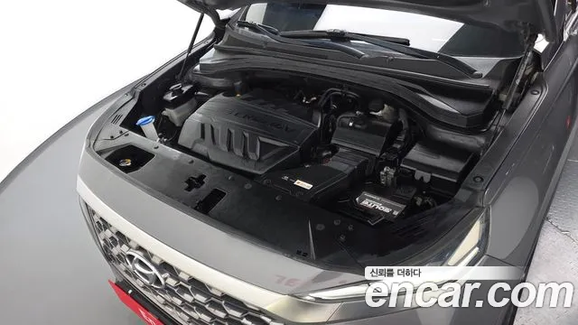 Hyundai Santa Fe 2018 thumb 6