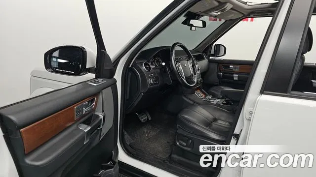 Land Rover Discovery 2016 thumb 9