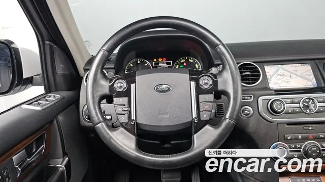 Land Rover Discovery 2016 thumb 12