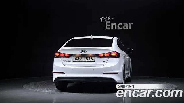 Hyundai Avante 2018 thumb 3
