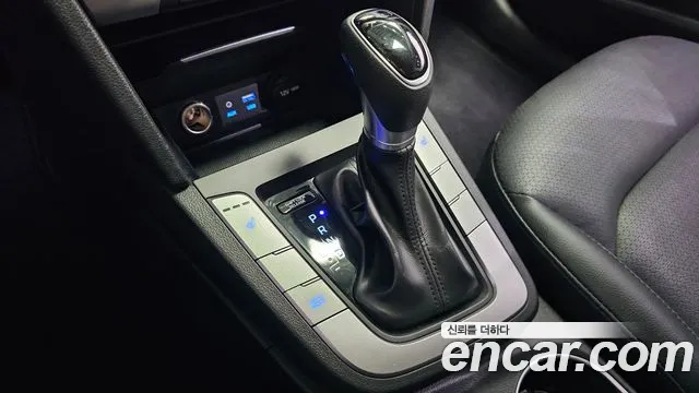 Hyundai Avante 2018 thumb 8