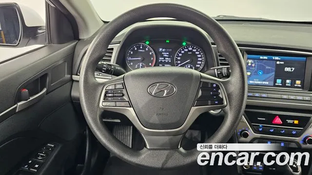 Hyundai Avante 2018 thumb 12
