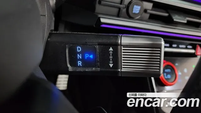 Hyundai Santa Fe 2024 thumb 9