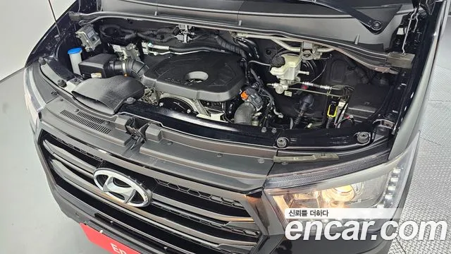 Hyundai Staria 2021 thumb 6