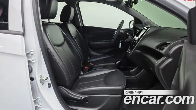 Chevrolet Spark 2017 thumb 11