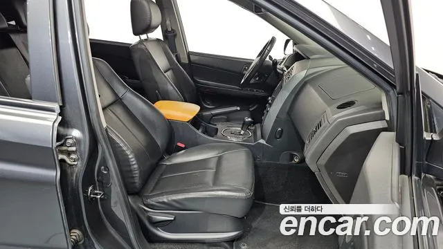 KG_Mobility_Ssangyong KORANDO 2016 thumb 12