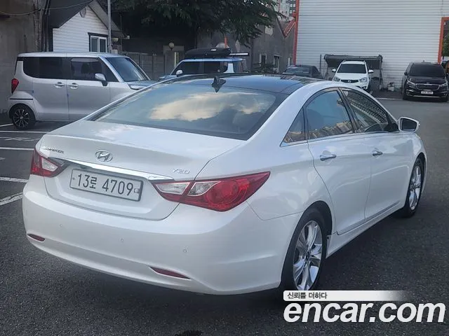 Hyundai Sonata 2010 thumb 2