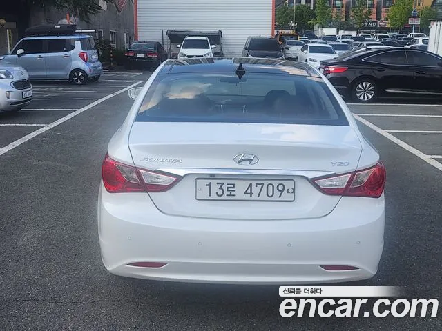 Hyundai Sonata 2010 thumb 4