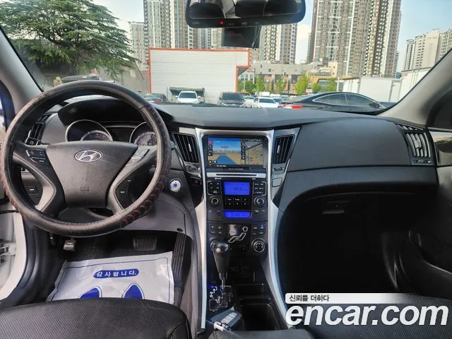 Hyundai Sonata 2010 thumb 7