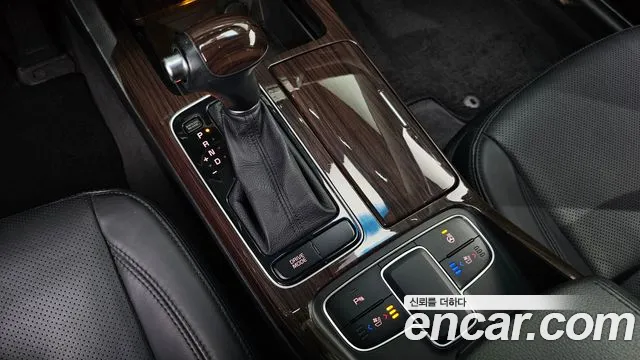 Kia K7 2015 thumb 9