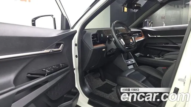 KG_Mobility_Ssangyong Torres 2025 thumb 10