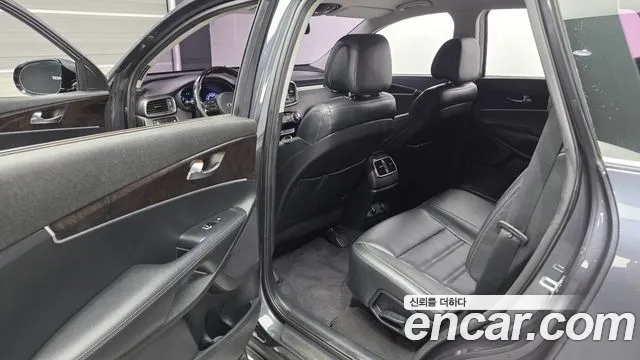 Kia Sorento 2017 thumb 11