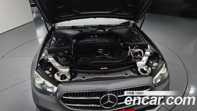 Mercedes-Benz E-Класс 2021 thumb 6