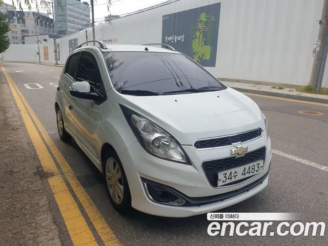 Chevrolet Spark 2015 thumb 2
