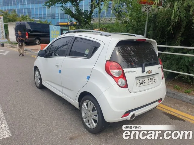 Chevrolet Spark 2015 thumb 4