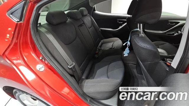 Hyundai Avante 2010 thumb 11