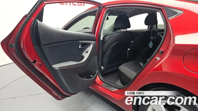 Hyundai Avante 2010 thumb 12