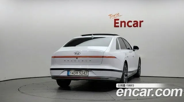 Hyundai Grandeur 2023 thumb 4